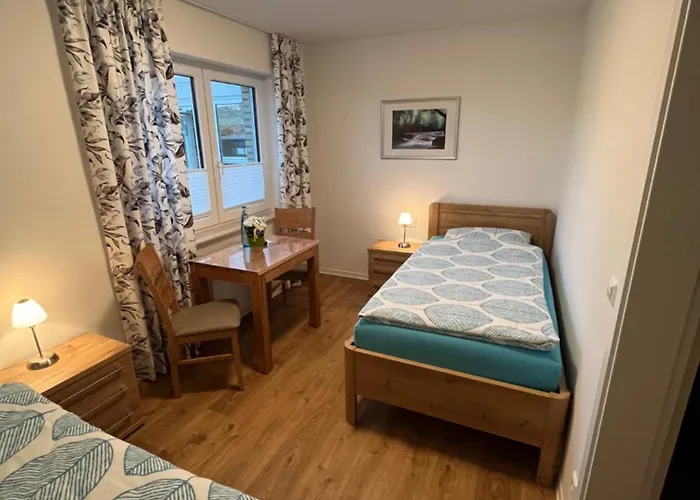 招待所 / Gaststaette Zum Minigolfplatz